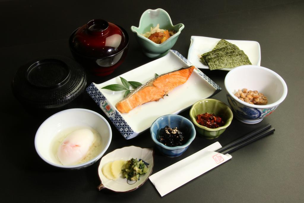 Hôtel Yunomoto Onsen à Miyakonojō Extérieur photo